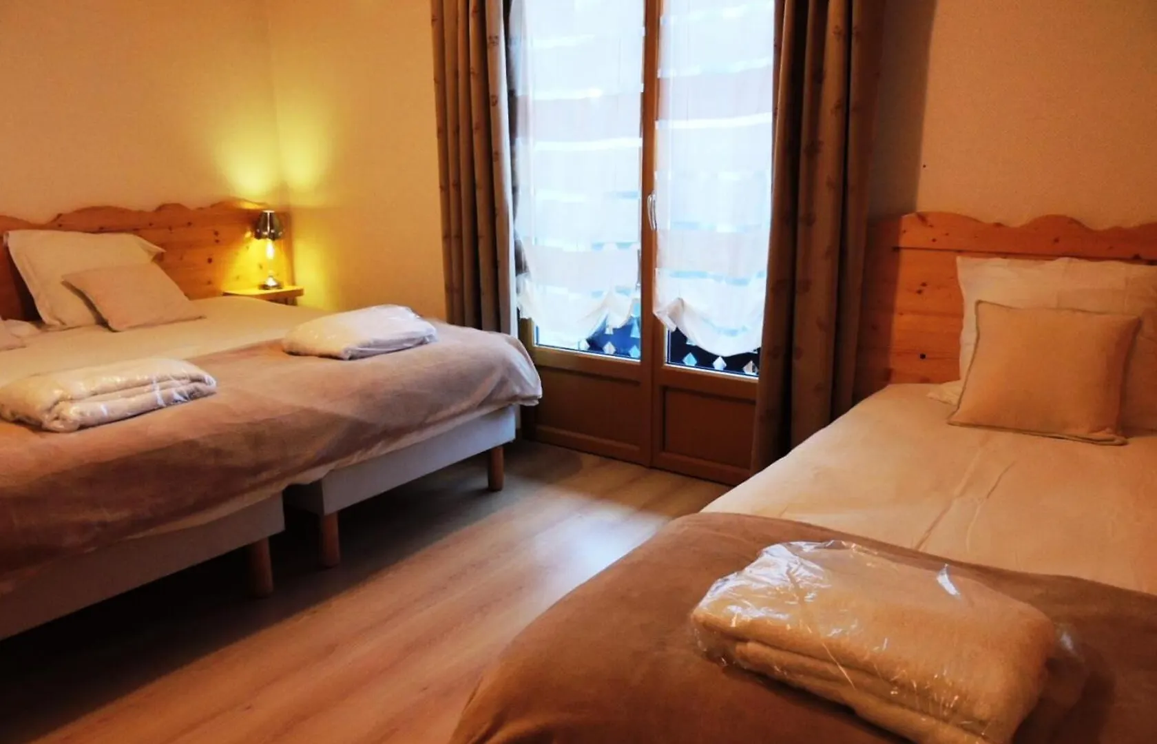 Residence Lou Baitandys - Plein Centre, Skis Aux Pieds, Vue Degagee Sur Pistes Mae-0851 لي جيه 0*,