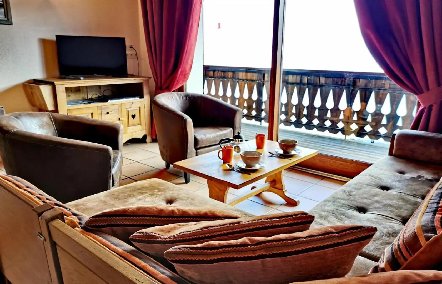 Residence Lou Baitandys - Plein Centre, Skis Aux Pieds, Vue Degagee Sur Pistes Mae-0851 Les Gets Appartement